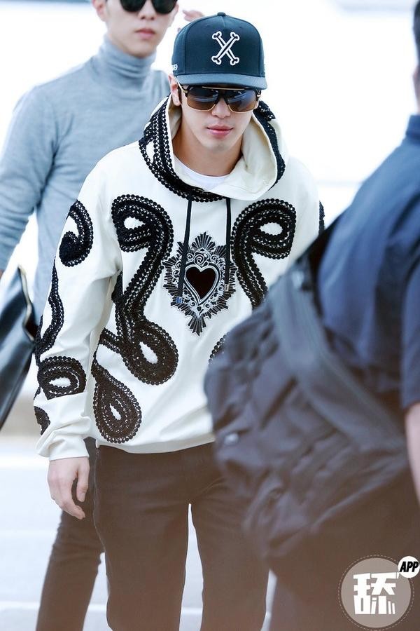 airport-yonghwa-600x900